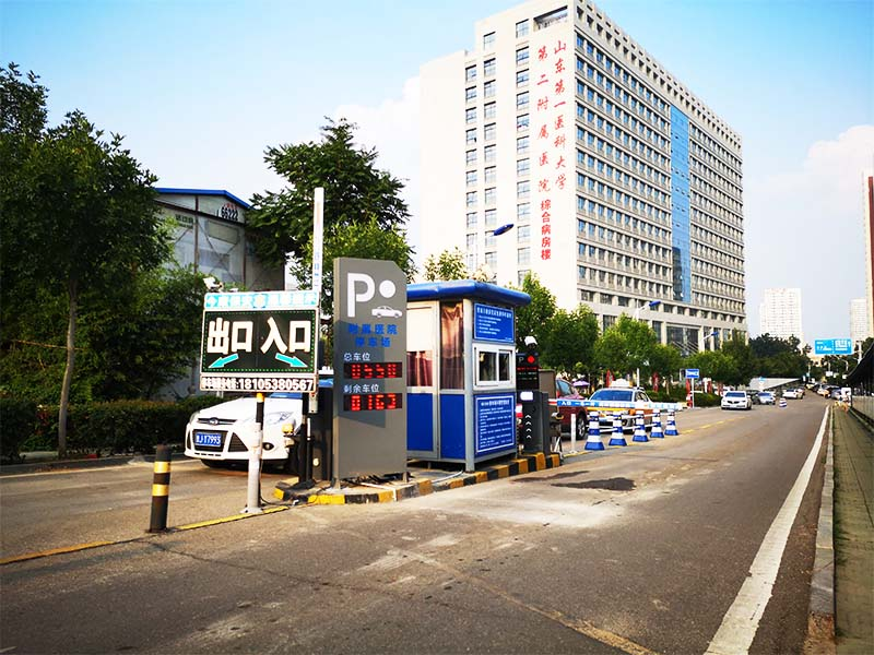 銳方達科技的車牌識別系統(tǒng)是由哪些設(shè)備組成？